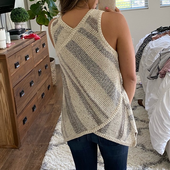Anthropologie sweater tank - Picture 2 of 2